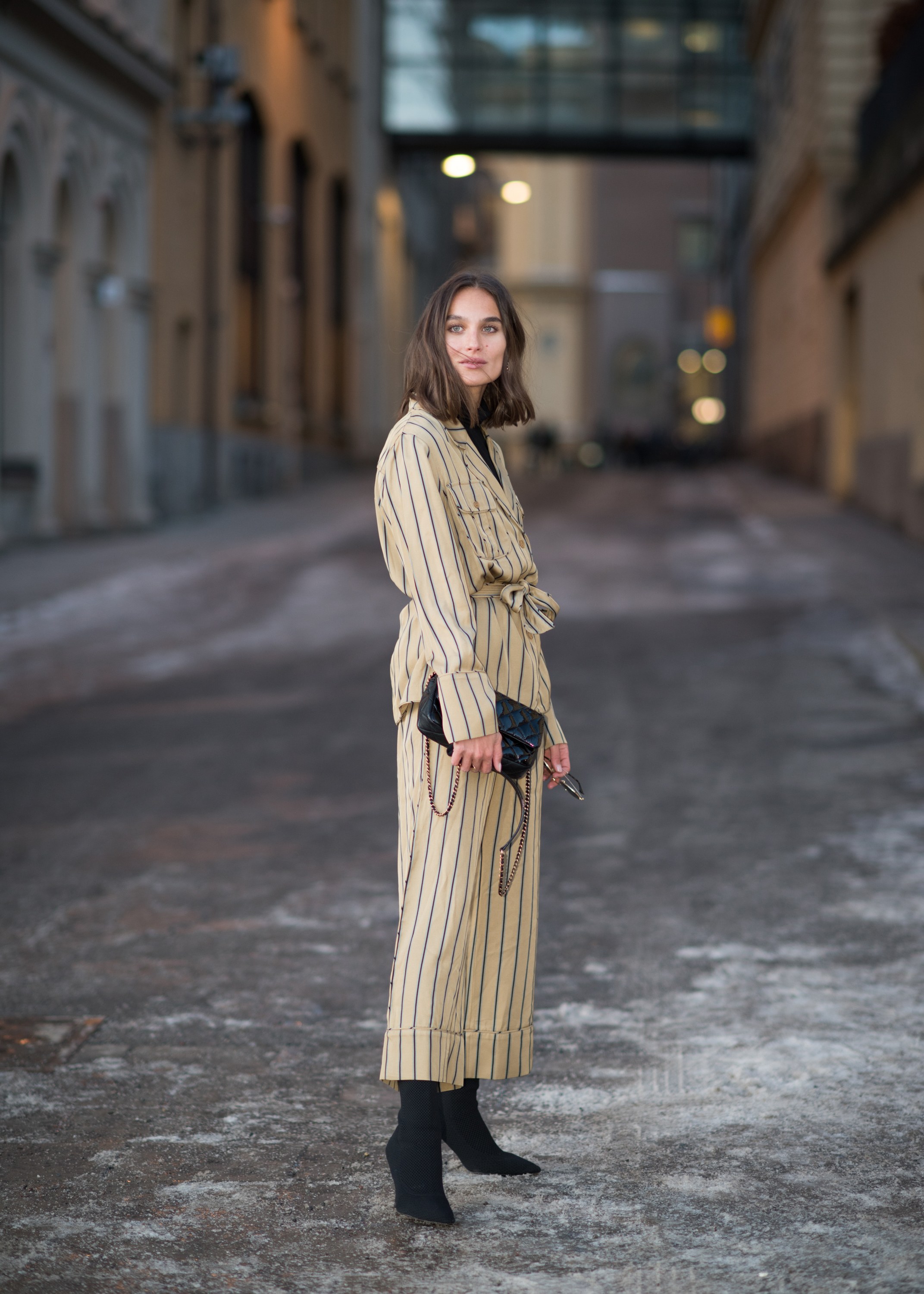 DEB12D20-6669-4738-97AB-DDF2A37E5EA5