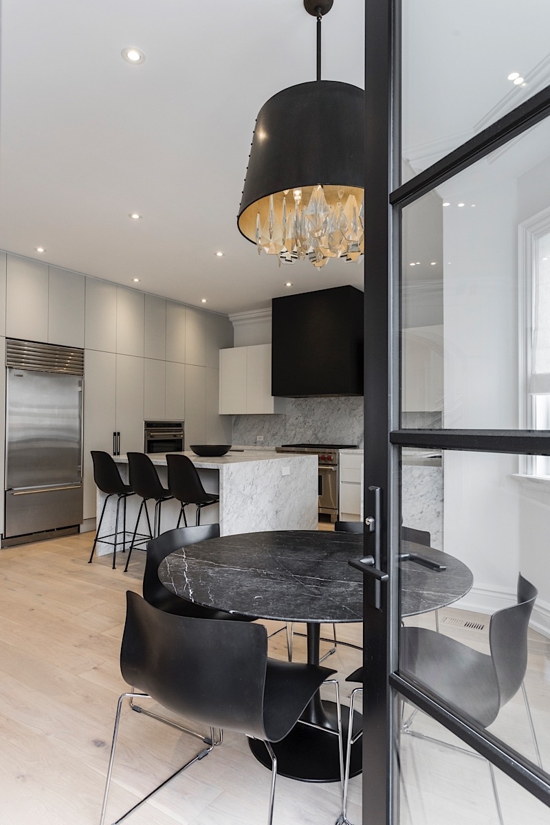 2770741E-43C6-4F56-ABE2-656FA93CDC9F