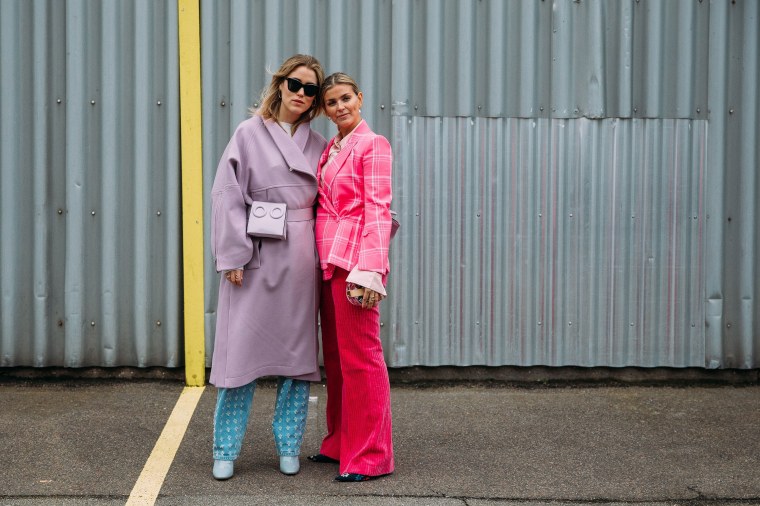 BA81DB35-516C-45F5-A3D3-0A4DD11FC352