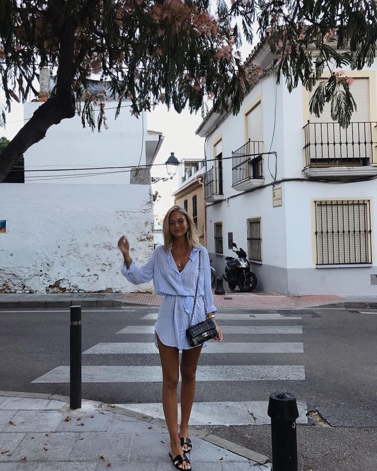 0C813712-41F8-4414-94F6-C1FA547D9B75