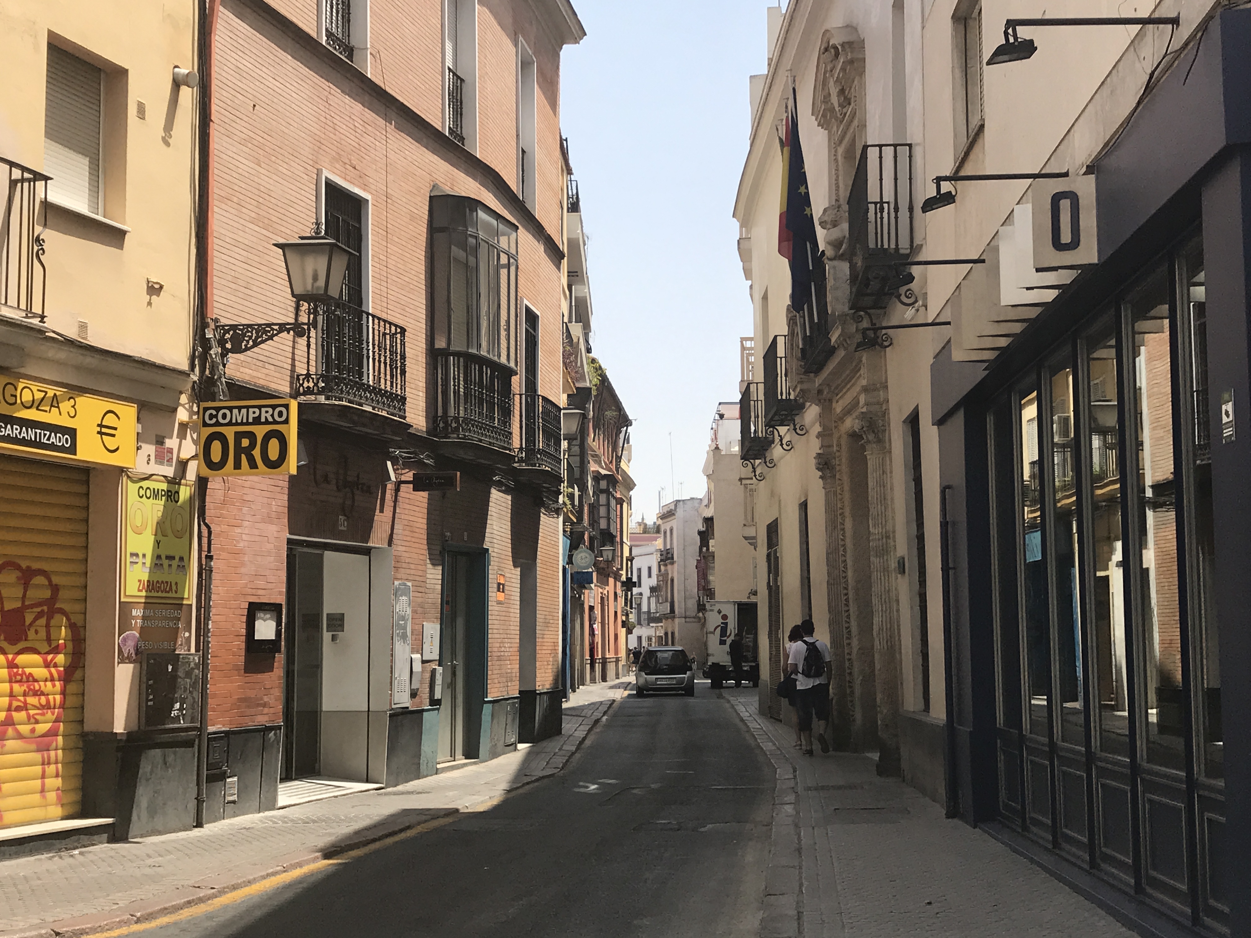 63C9BB3E-1CE9-468C-87A0-FCE37798C1D3