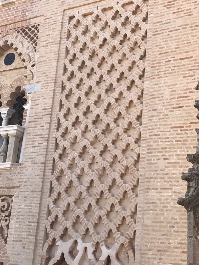 DBE9FA41-7E29-46E5-86B8-420D7858F641