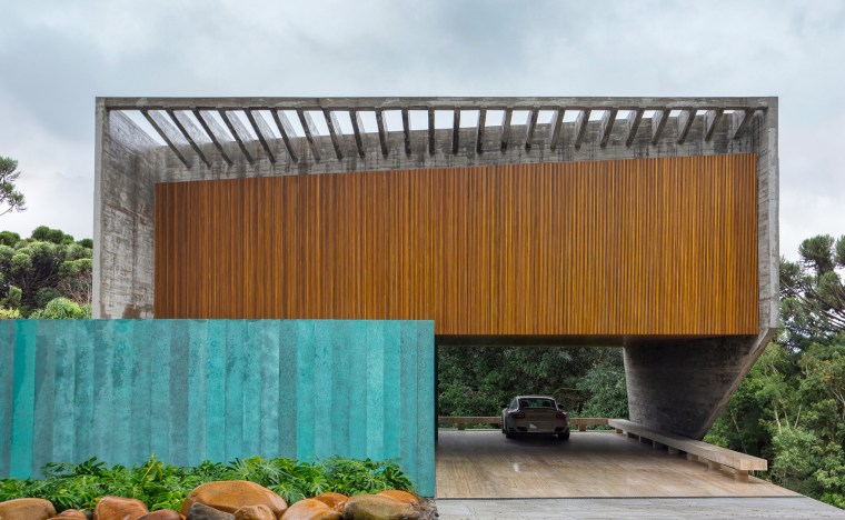 0C96C16A-FA4B-423F-B30F-0F8E525F7B0E