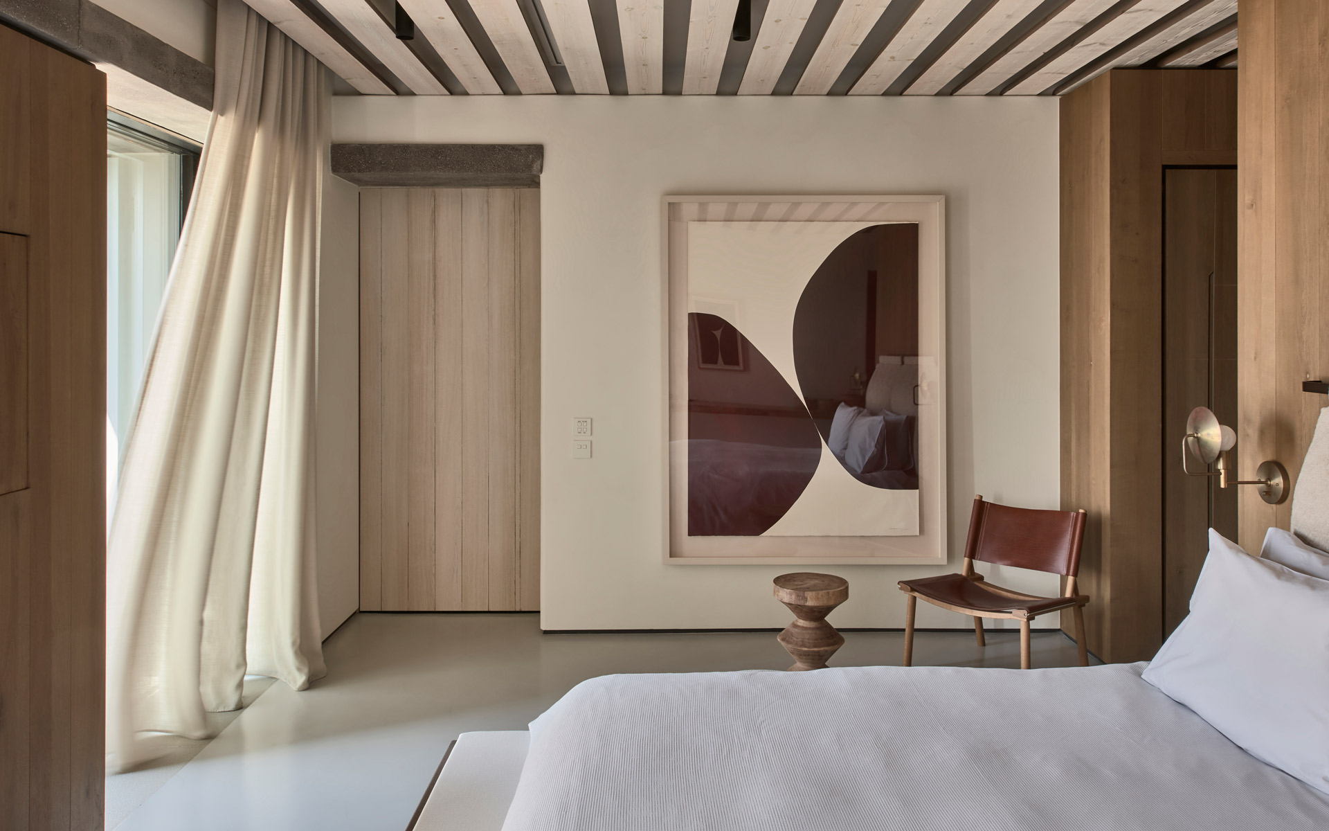 2AAFA7DC-93E0-406A-8350-DBD1ED7944C3