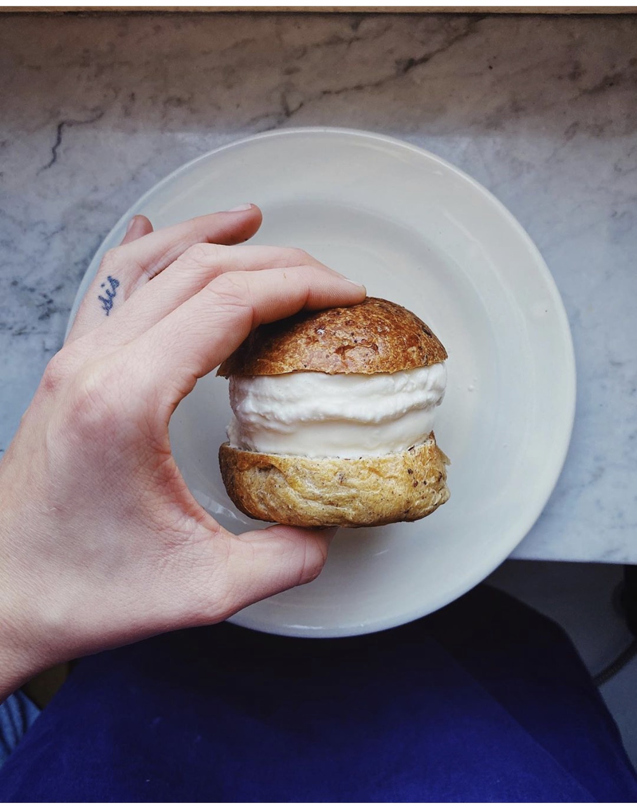 73A32F8F-6084-4497-9596-97A0FB3A4A6C