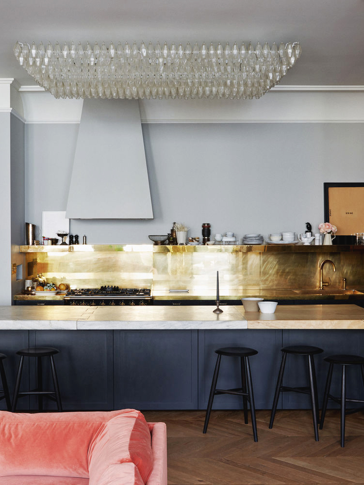 3422D0FE-291E-4A7E-87E4-9BCDFE743563